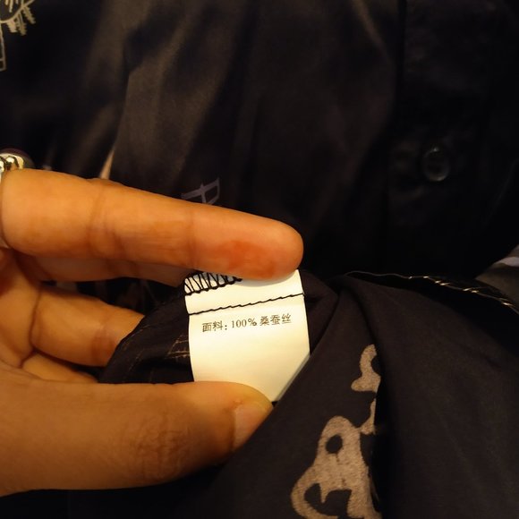 Men's/Unisex Black Silk Shirt - Picture 6 of 7